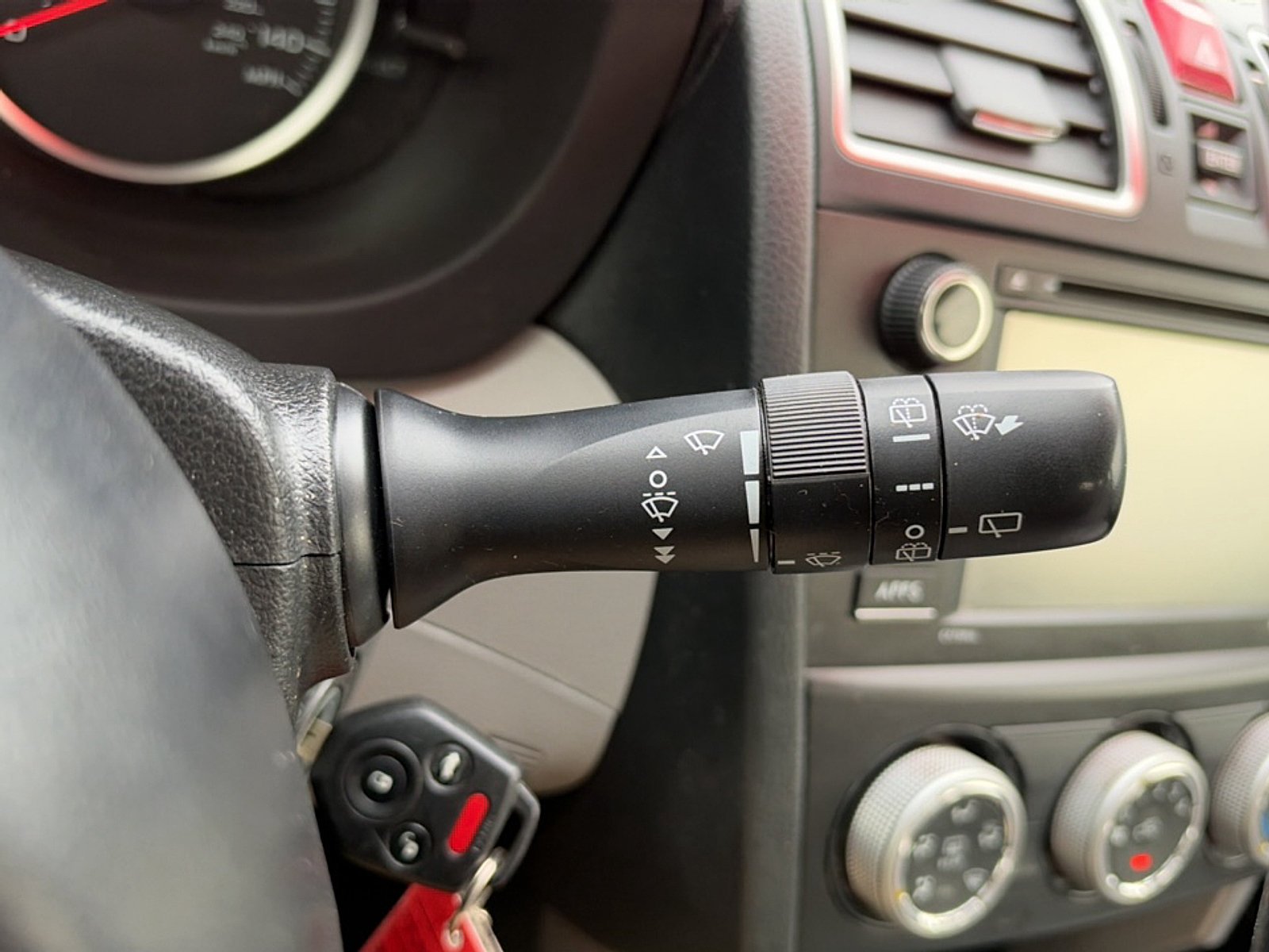 Used 2018 Dark Gray Metallic Subaru 2.5i image 28