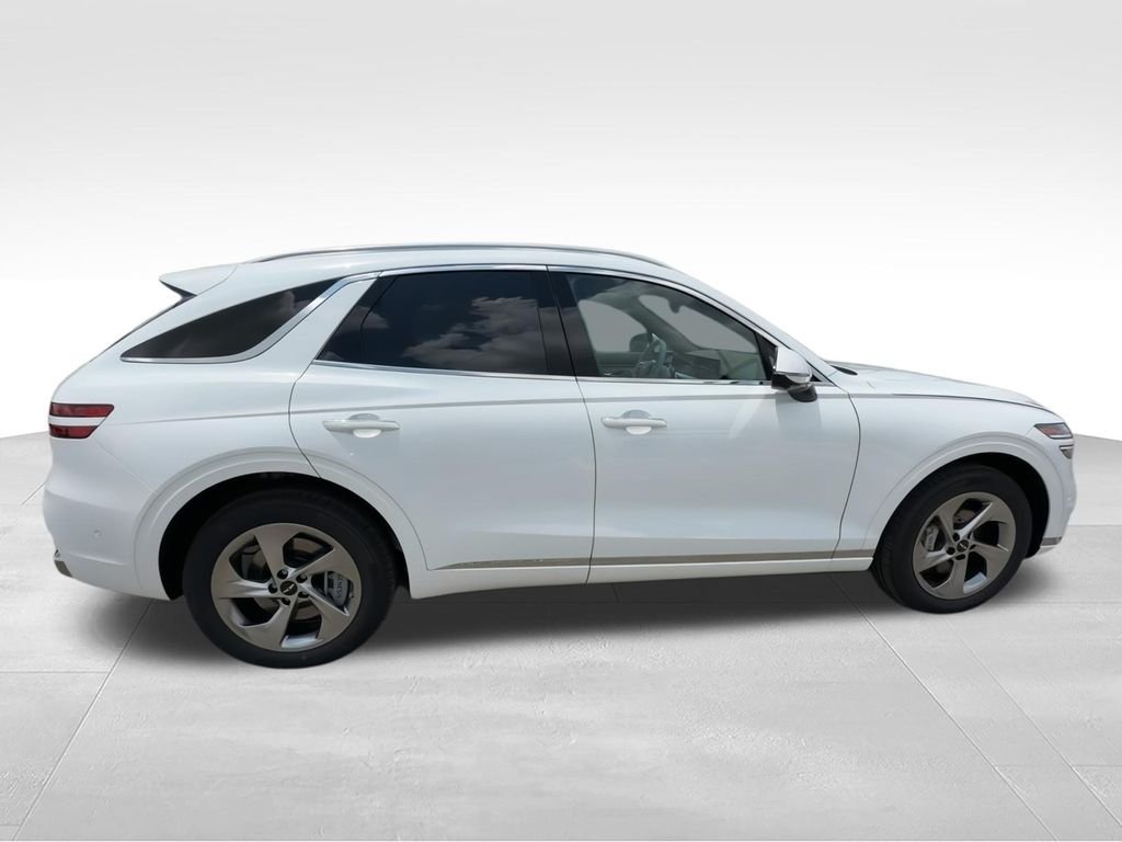 New 2026 White Genesis 2.5T ADVANCED image 9