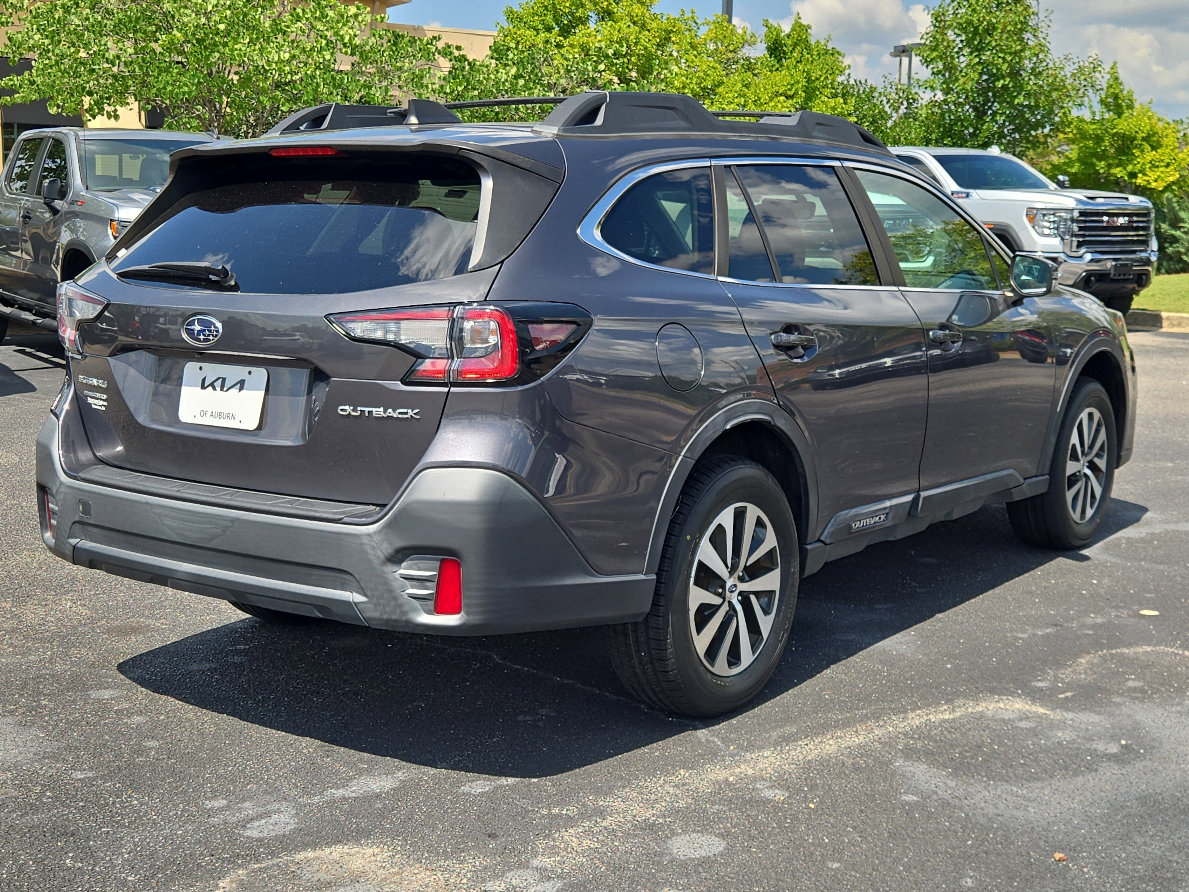 2020 Subaru Outback Premium - Photo 6