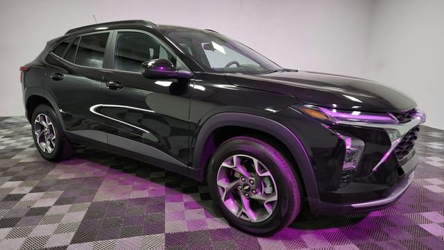 Used 2026 Black Chevrolet LT image 24