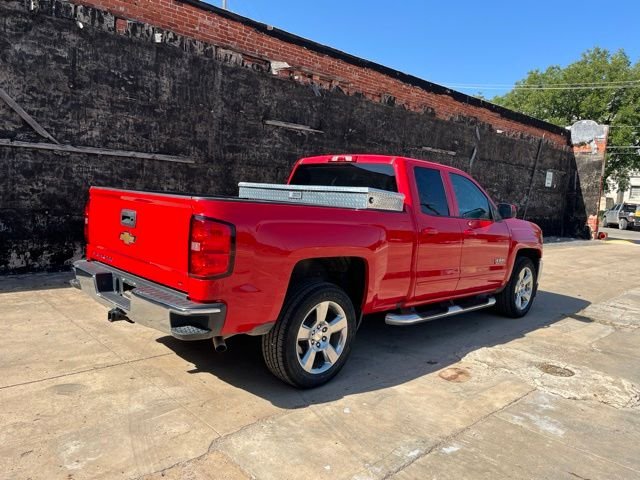 Used 2017 Red Chevrolet LT image 9