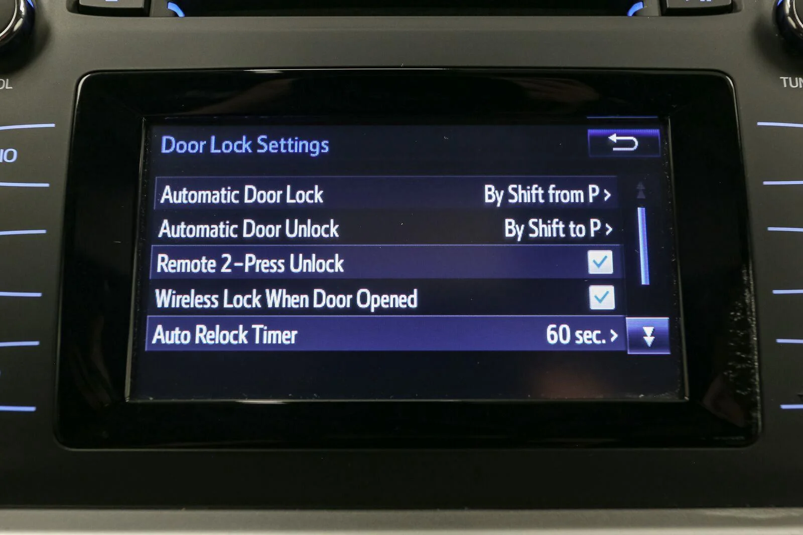 Used 2019 Predawn Gray Mica Toyota LE image 25