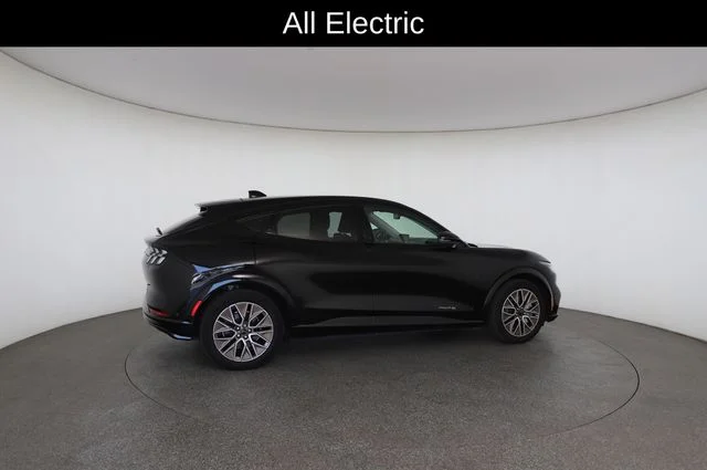 Used 2024 Black Ford Premium image 20
