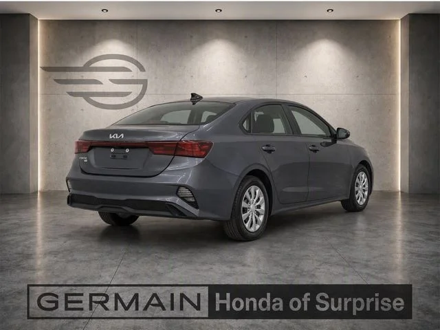 Used 2022 Gravity Gray Kia FE image 6