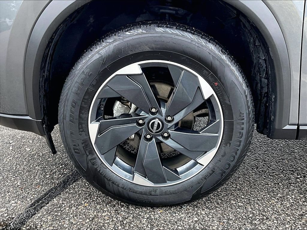 Certified Used 2026 Gray Nissan SV image 7