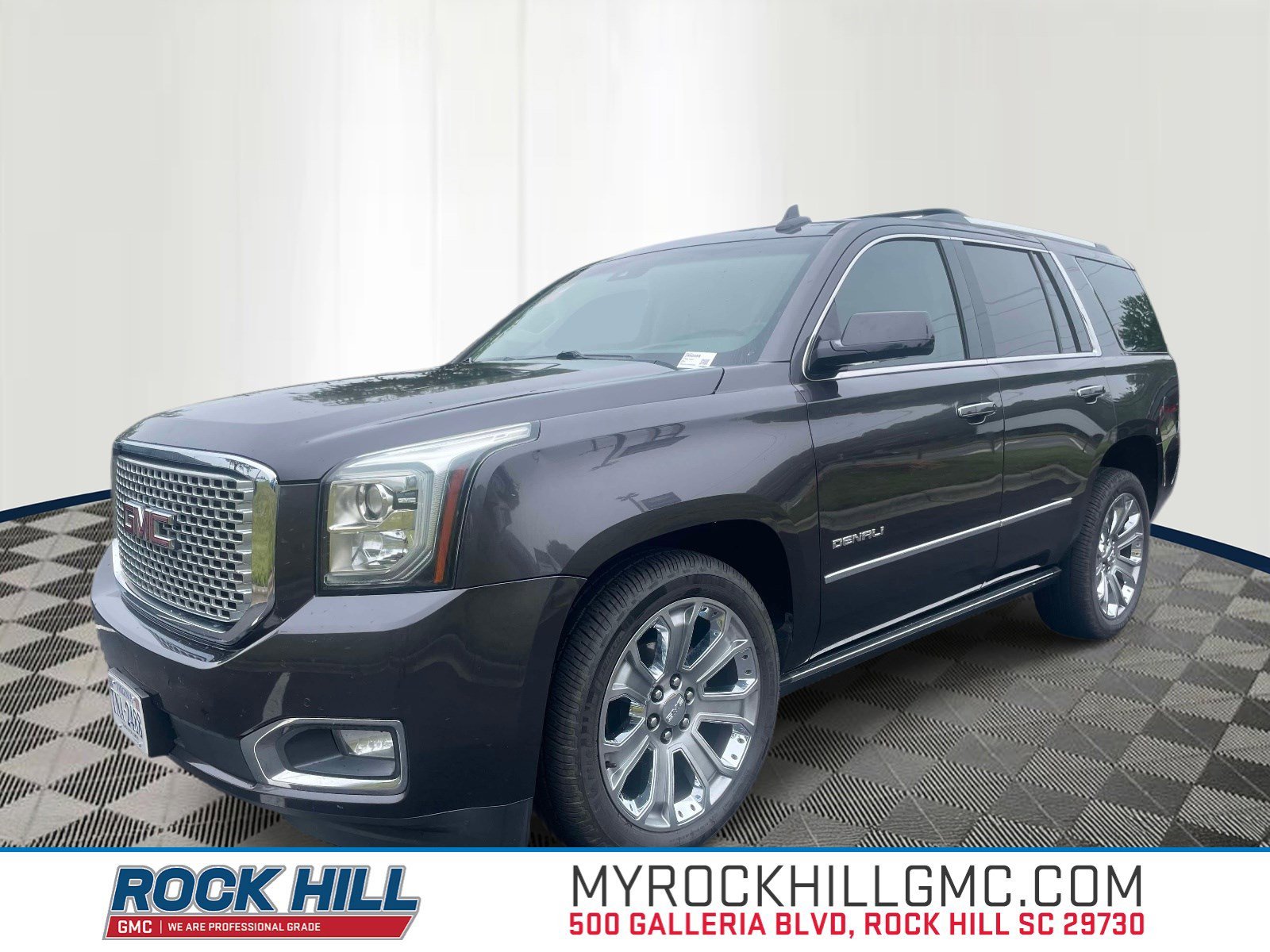 2017 GMC Yukon 4WD Denali's photo