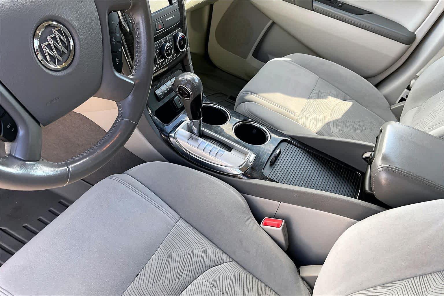 Used 2017 Dark Sapphire Blue Metallic Buick Convenience image 16