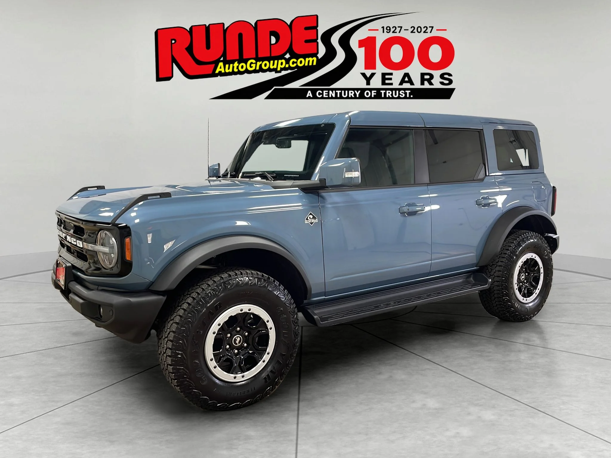 2025 Ford Bronco 4-Door Outer Banks