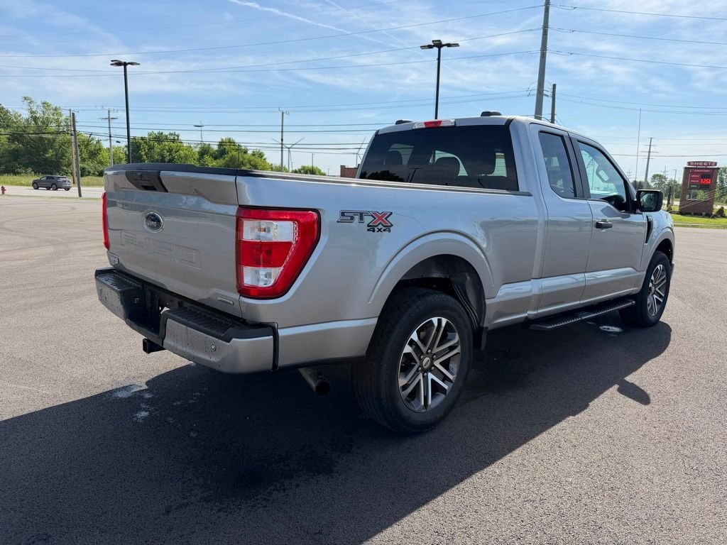 Used 2021 Silver Ford XL image 5