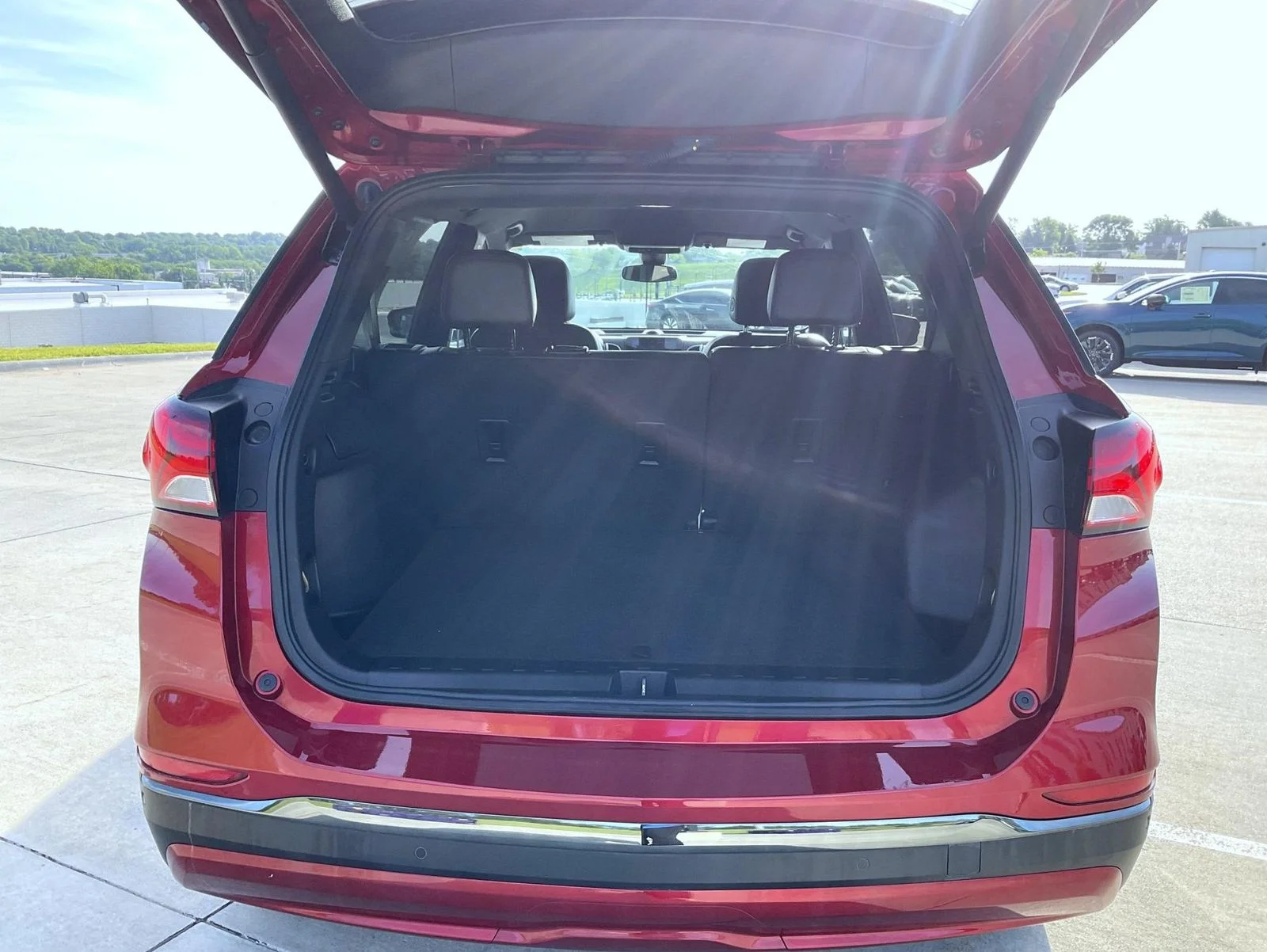 Used 2023 Red Chevrolet RS image 9