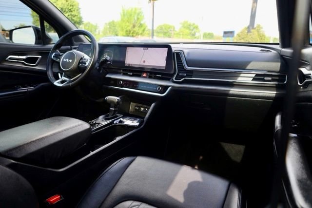 Used 2024 Green Kia X-Line image 40