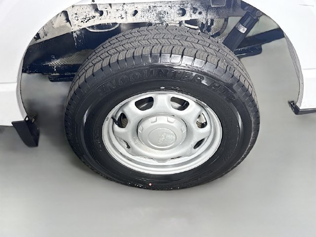 Used 2022 Oxford White Ford XL image 32