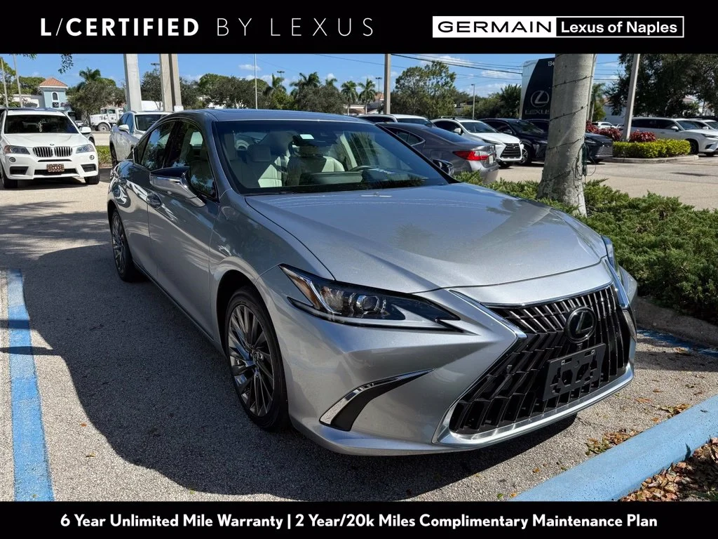 2024 Lexus ES Hybrid