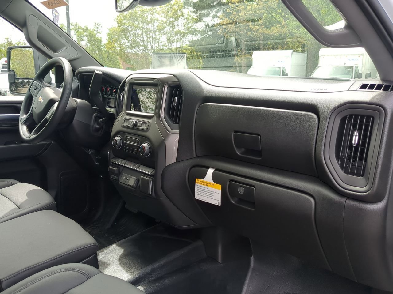 New 2026 Summit White Chevrolet Work Truck image 27