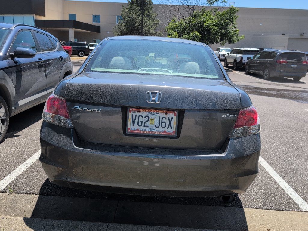 Used 2010 Grey Honda LX-P image 5