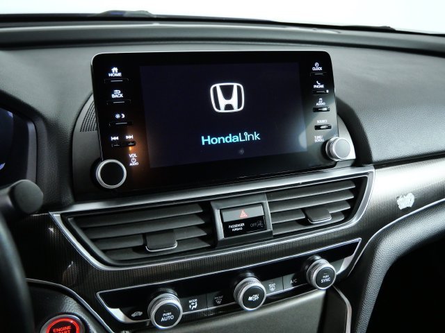 Certified Used 2018  Honda Sport image 18