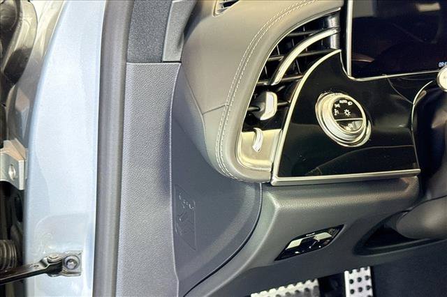 New 2026 Cirrus Silver Metallic Mercedes-Benz AMG® E 53 E image 40
