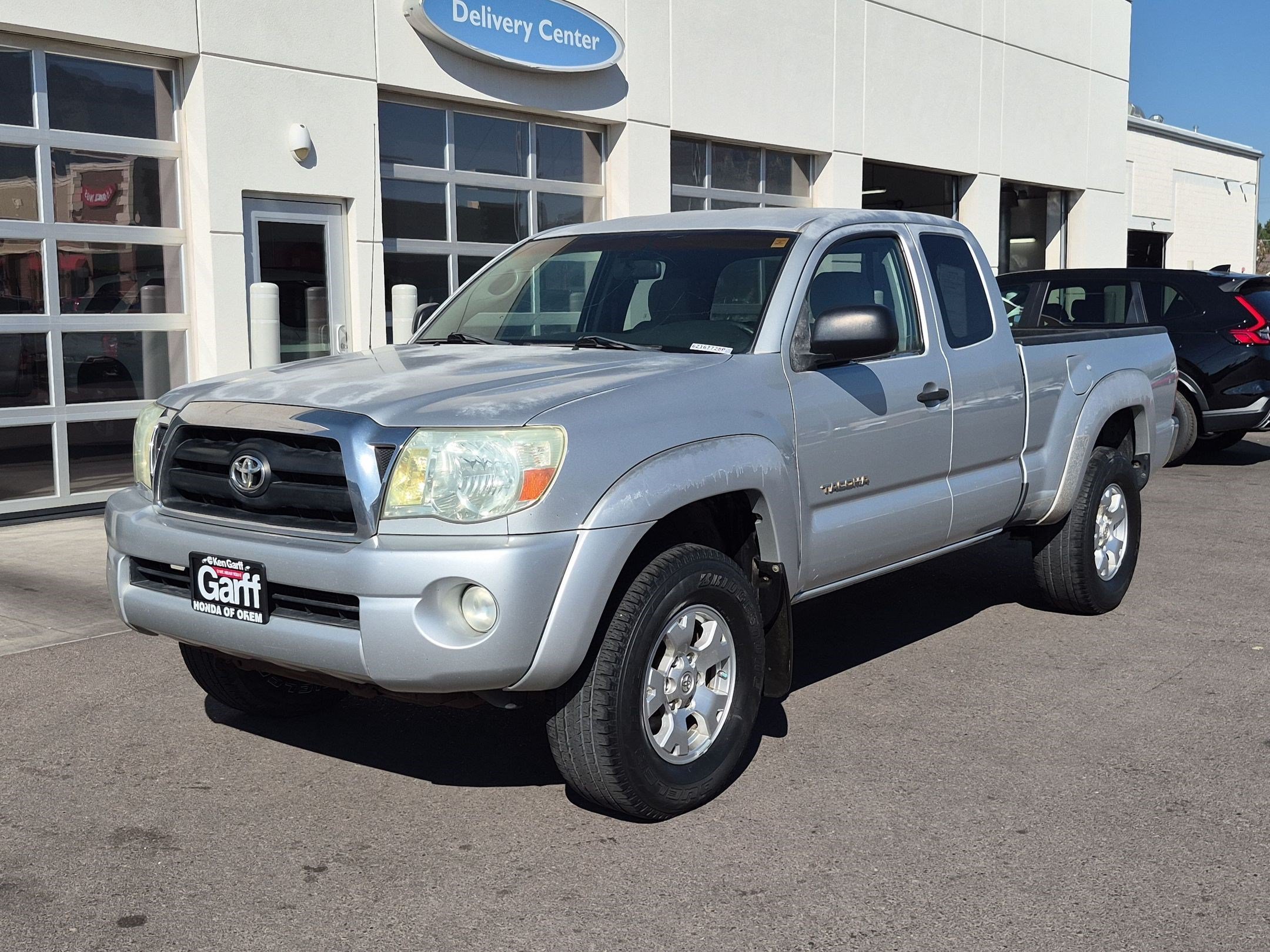 Used 2006 Silver Toyota PreRunner image 8