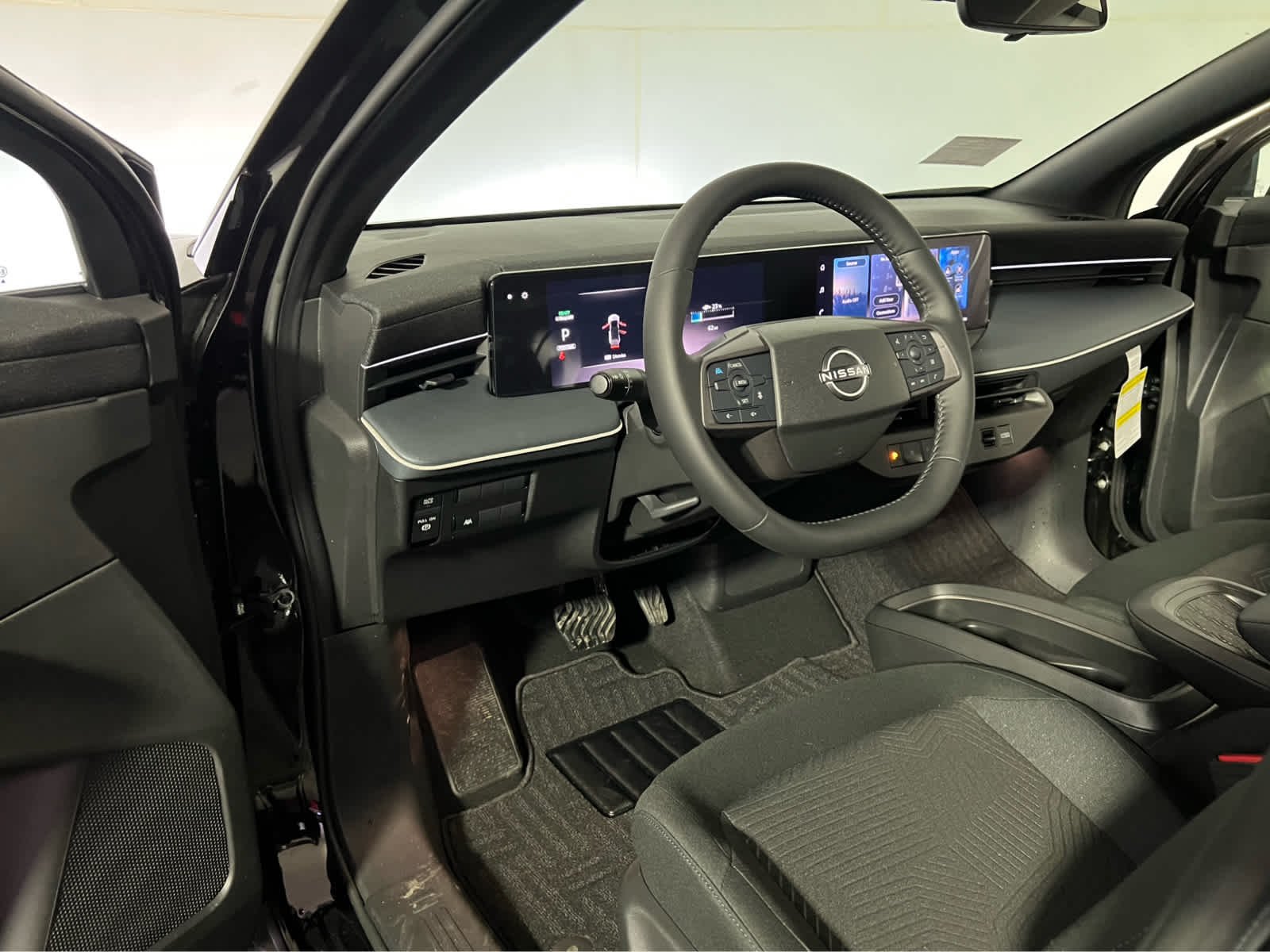 2026 Nissan LEAF S+ - Photo 12