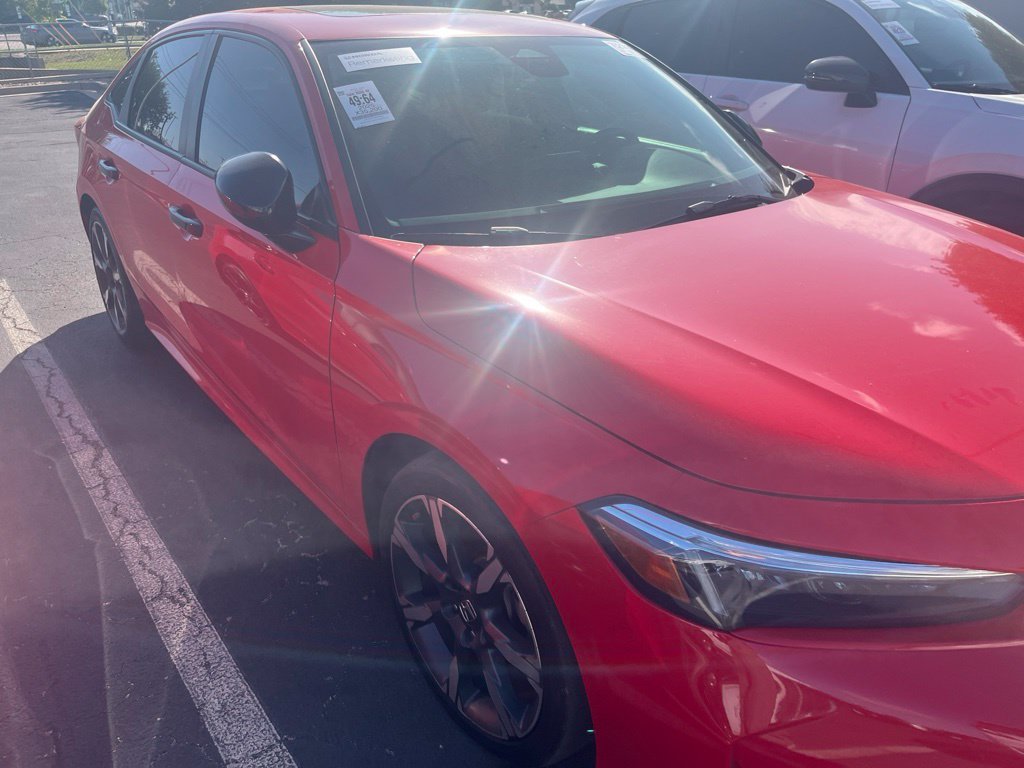 Certified Used 2025 Rallye Red Honda 4D HYBRID SPORT TOURING image 3