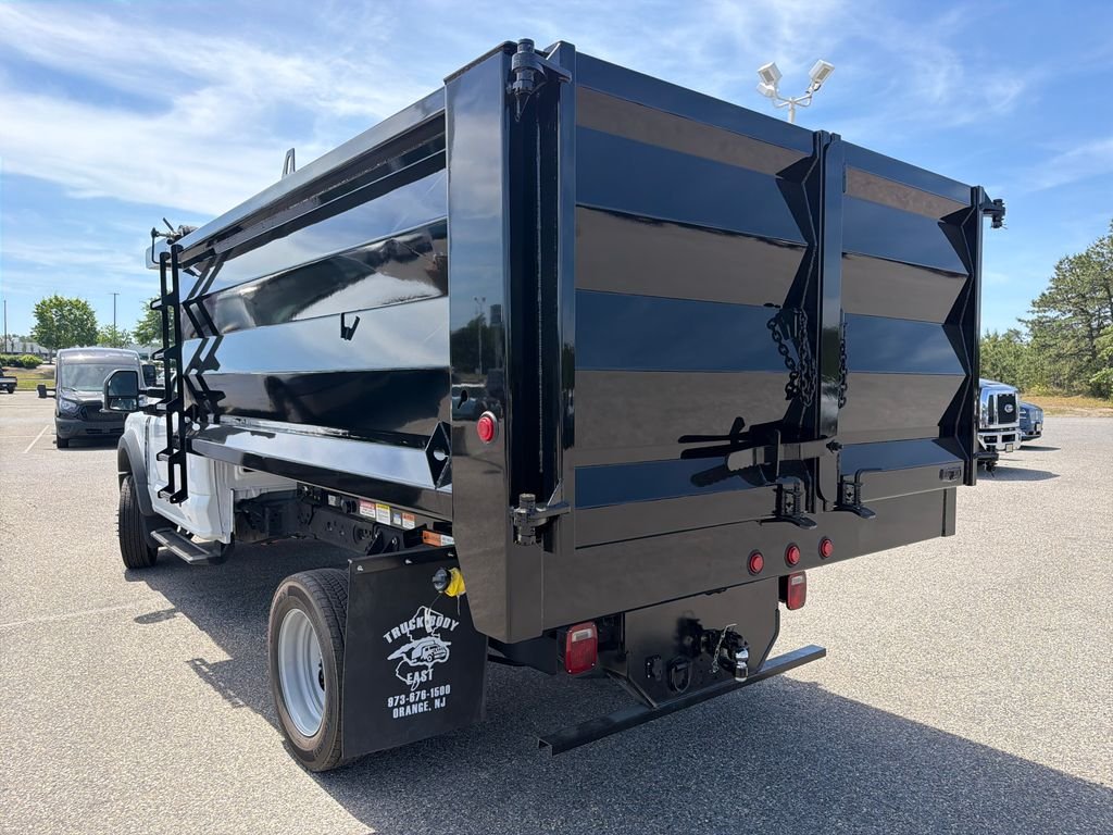 2025 Ford F-550 Super Duty Chassis Cab XL - Photo 7