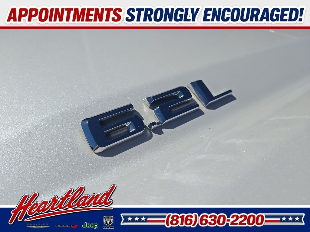 Used 2019 Beige Chevrolet High Country image 19