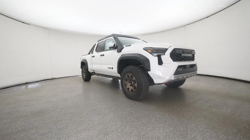 2025 Toyota Tacoma Trailhunter - Photo 15