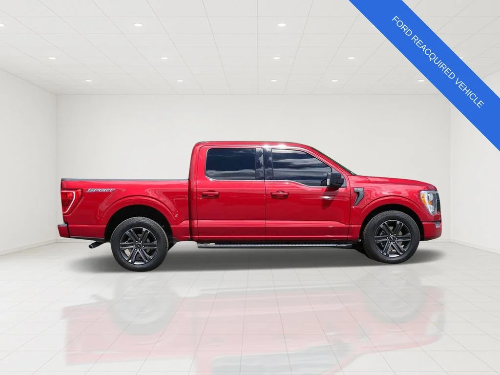 Used 2022 Red Ford XLT image 2