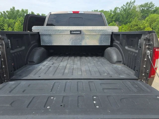 Used 2019 Gray Ford XLT image 13