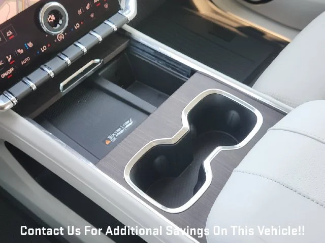 2027 GMC Acadia Denali - Photo 15
