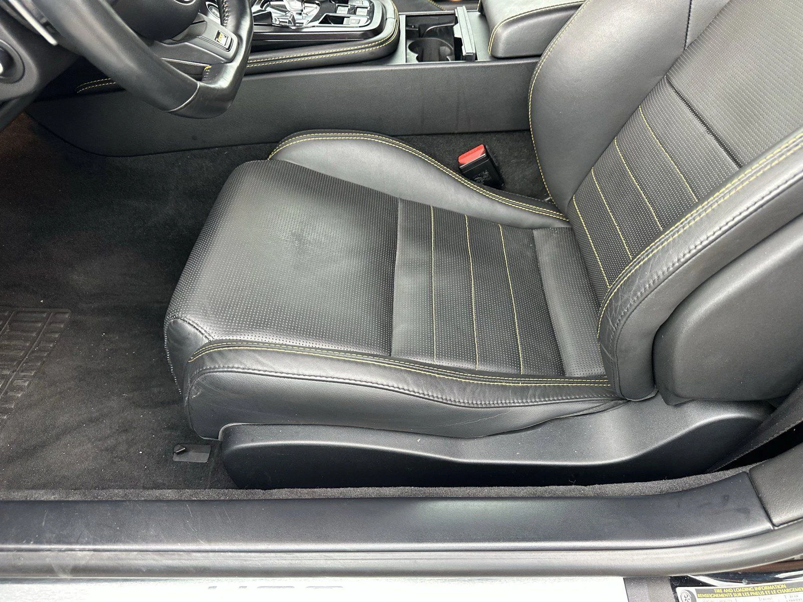 Used 2018 Black Jaguar 400 Sport image 12