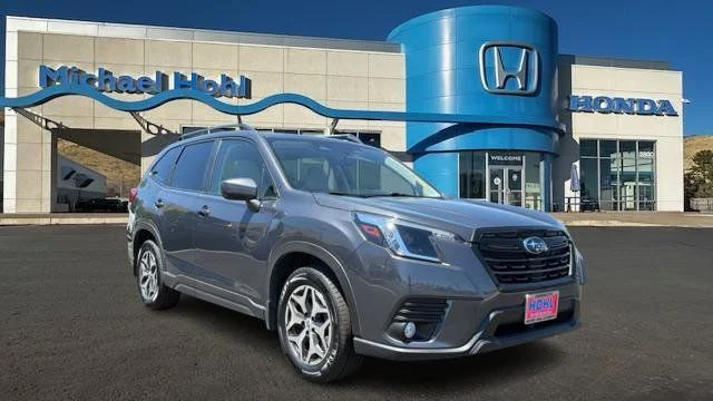 2023 Subaru Forester Premium