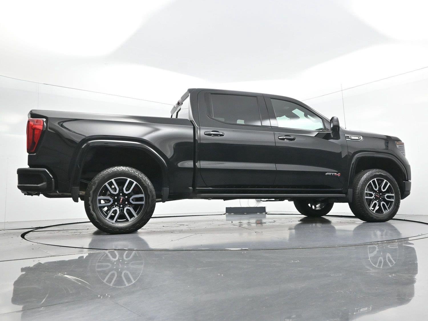 Used 2026 Onyx Black GMC AT4 image 53