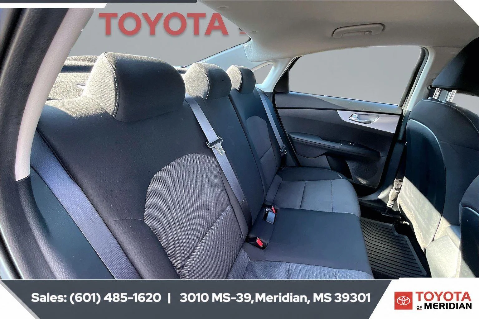 Used 2024 Aurora Black Pearl Kia LXS image 20