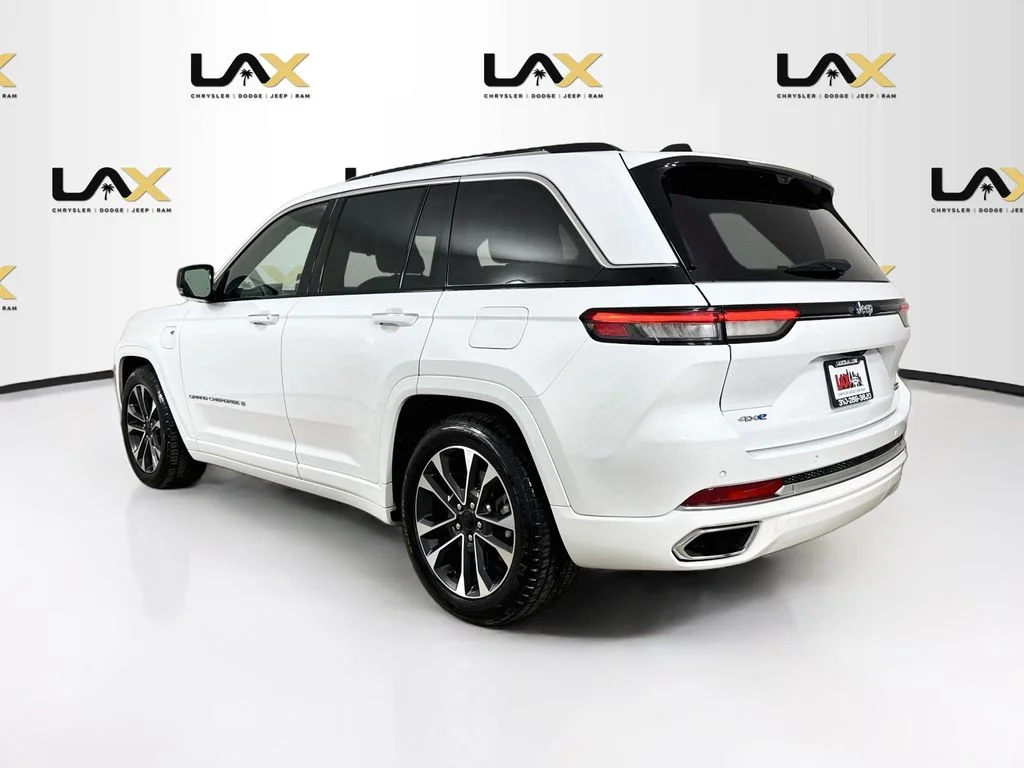 Used 2023 White Jeep Overland 4xe image 5
