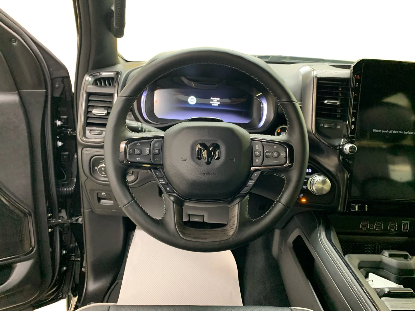 New 2026 Diamond Black Crystal Pearl Ram Limited image 13
