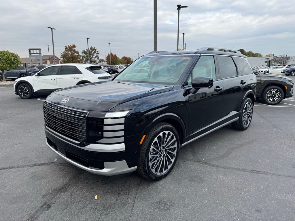 2026 Hyundai Palisade Calligraphy - Photo 3