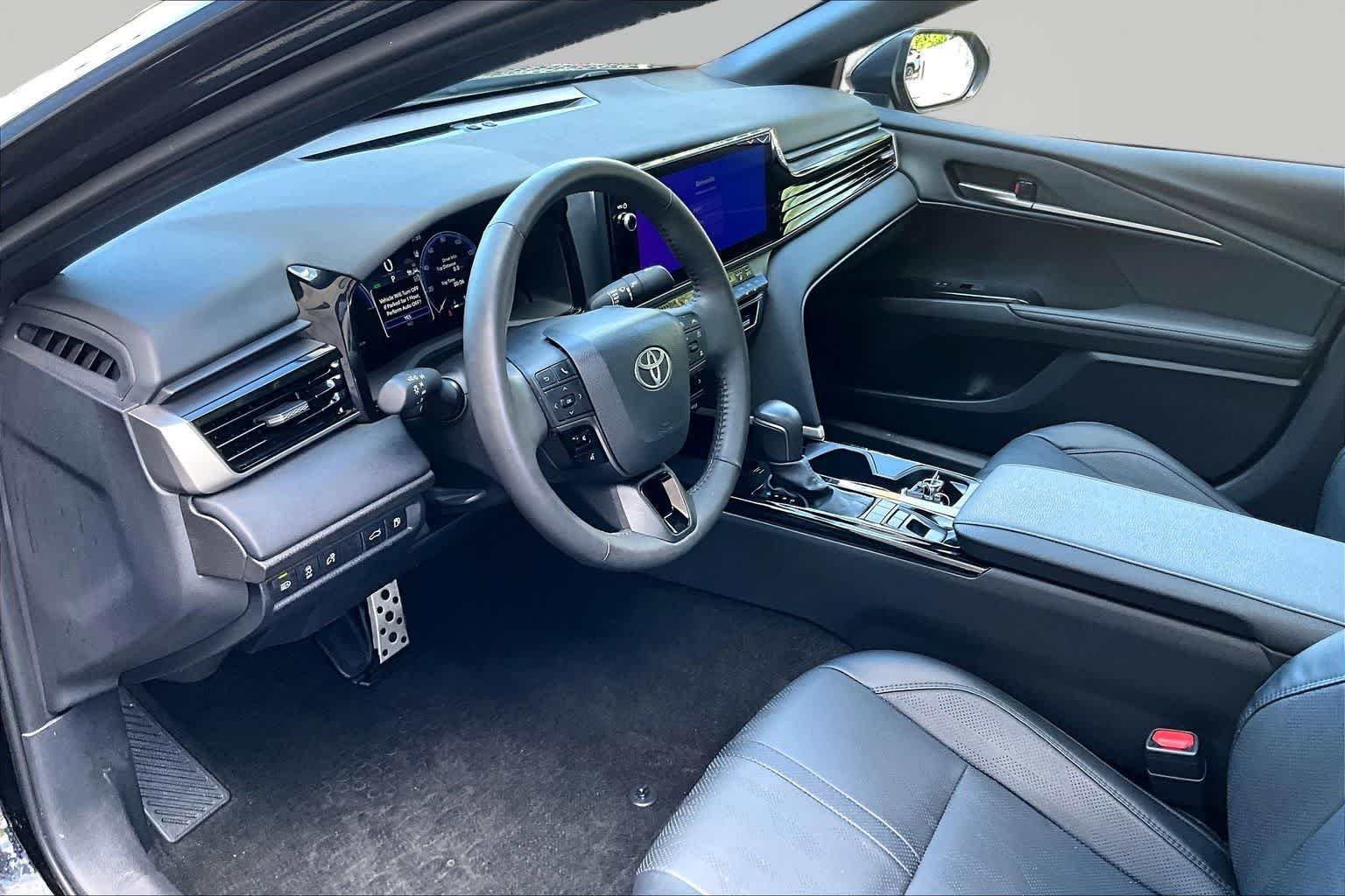Used 2025 Midnight Black Metallic Toyota XSE image 18