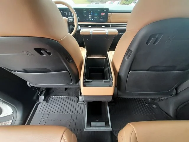 Used 2026 White Hyundai Calligraphy image 50