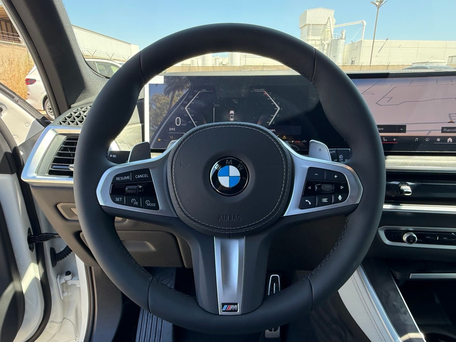 New 2026 Alpine White BMW sDrive40i image 24