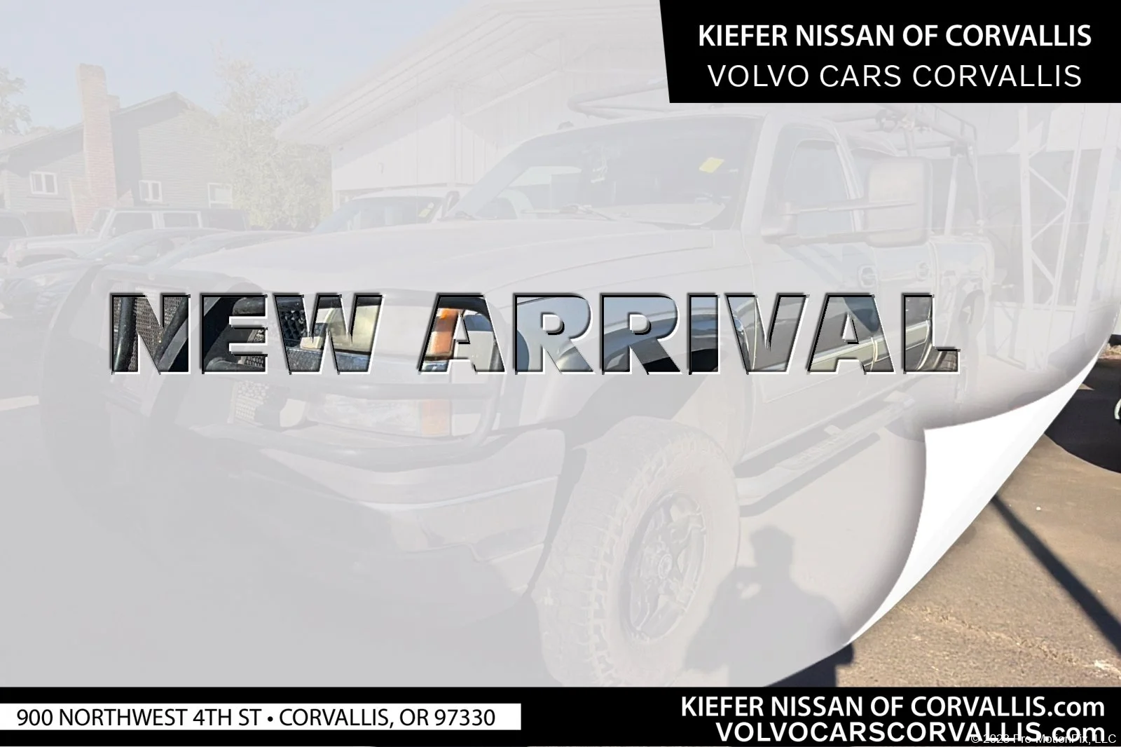 Used 2005 Silver Birch Metallic Chevrolet LT image 1