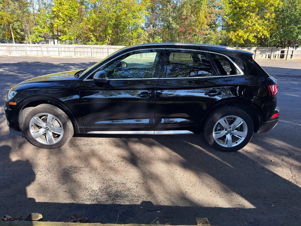Used 2018 Black Audi 2.0T Premium Plus image 21