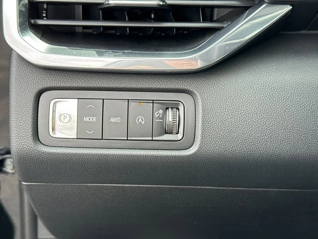 2026 GMC Acadia Elevation - Photo 21