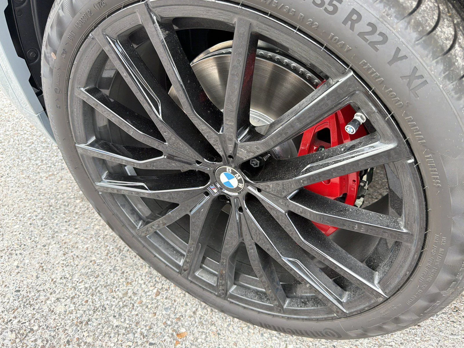 New 2026 Brooklyn Grey Metallic BMW xDrive40i image 10