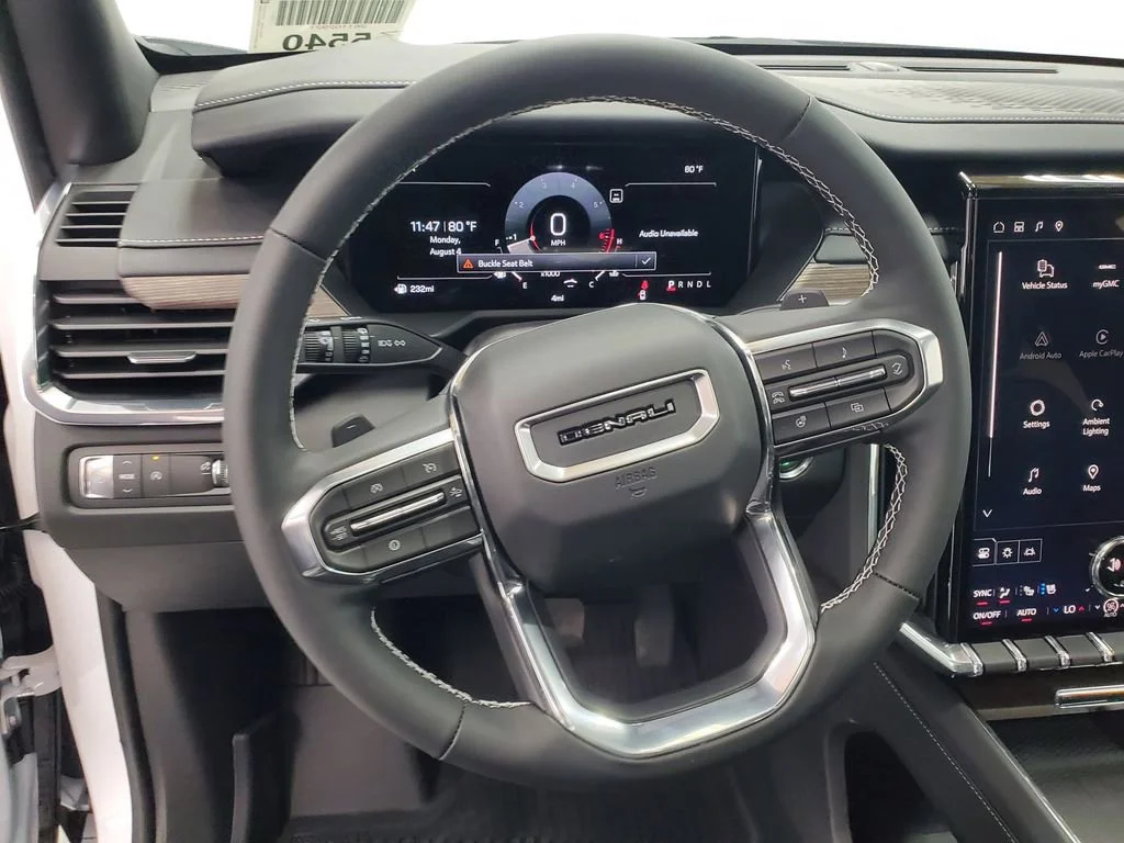2026 GMC Acadia Denali - Photo 14