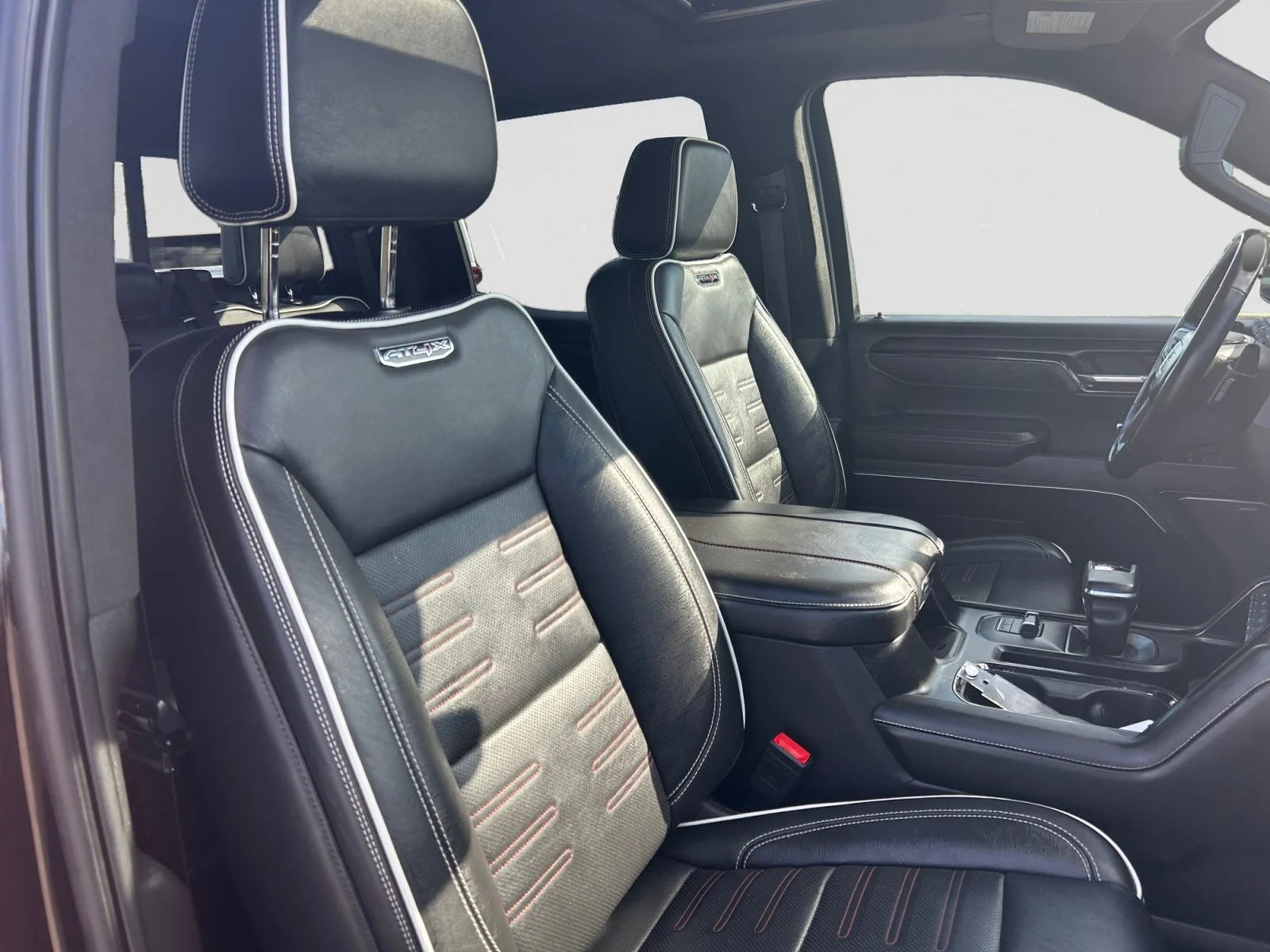 Used 2023 Black GMC AT4X Crew Cab image 12