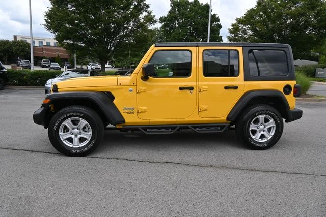 Used 2021  Jeep Unlimited Sport S image 9