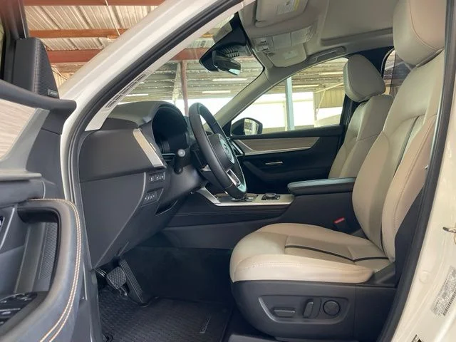Used 2025 White Mazda 3.3 Turbo Premium image 20