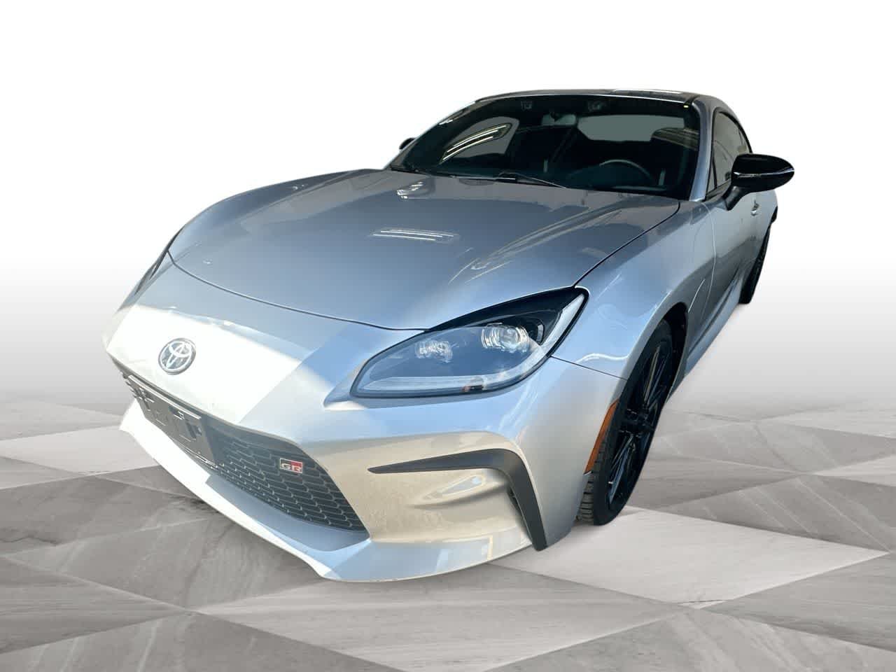 Used 2025 Steel Toyota Premium image 4