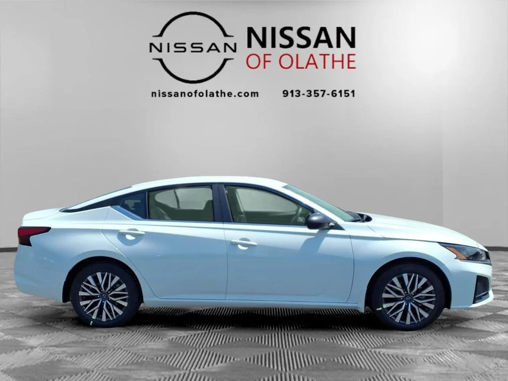 New 2026 Pearl White TriCoat Nissan SV image 28